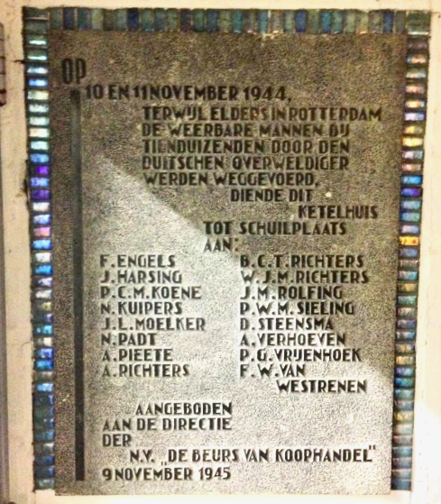 Plaquette beurs razzia Rotterdam