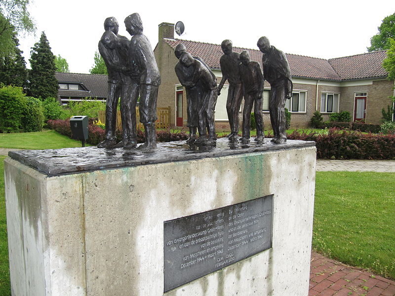 monument dwangarbeiders kamp Rees megchelen